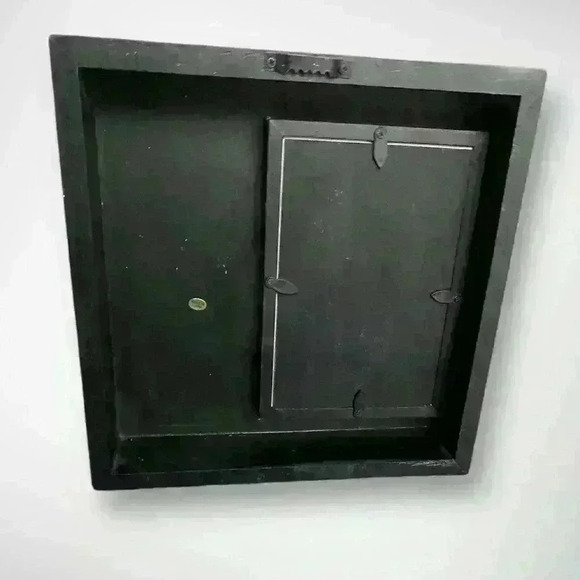 Photo Frame with Black White Paw Print A House is Not A Home Without A Dog - Picture 5 of 7